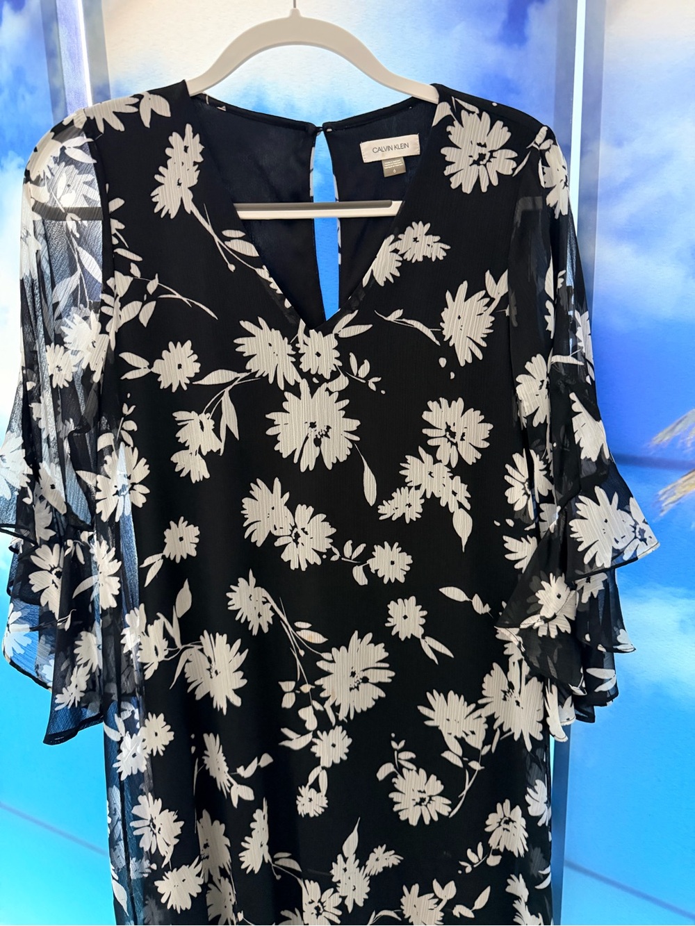 Calvin Klein Black Floral V-Neck Ruffle Sleeve Blouse